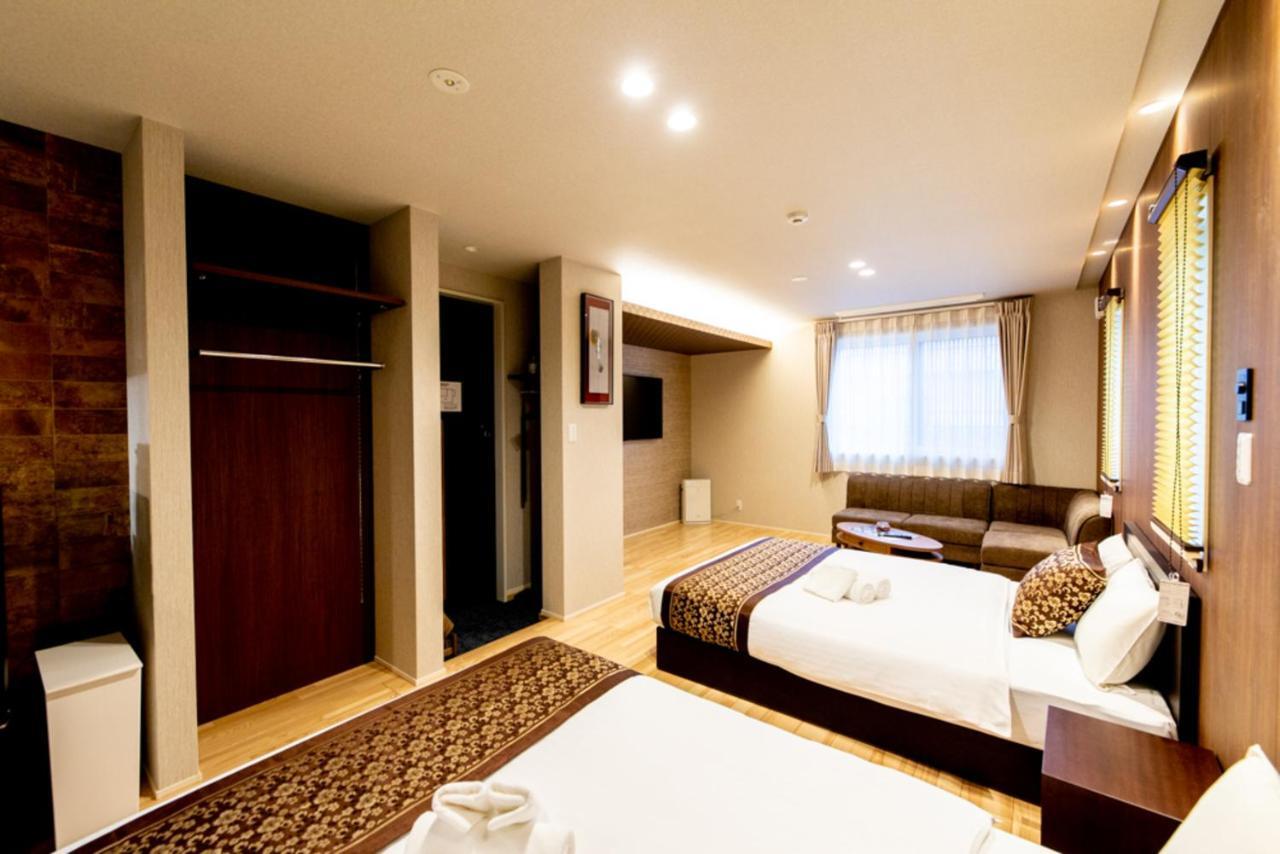 Grand Base Hiroshima Hikarimachi Aparthotel Kültér fotó